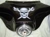 skull and cutlasses by Daniel Voith
